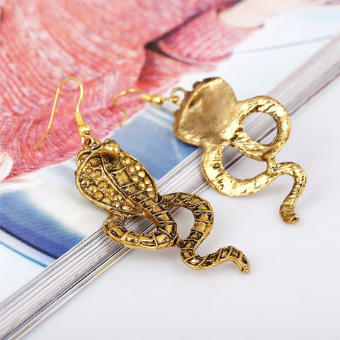 Cobra Earring